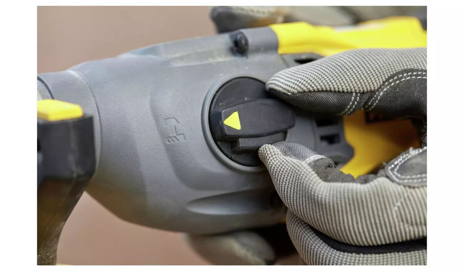 Stanley Fatmax 4Ah Cordless SDS Plus Hammer Drill - 18V