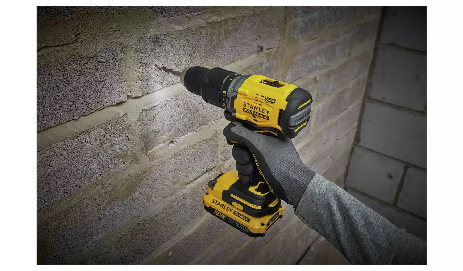 Stanley Fatmax 18V Cordless Brushless Hammer Drill Set