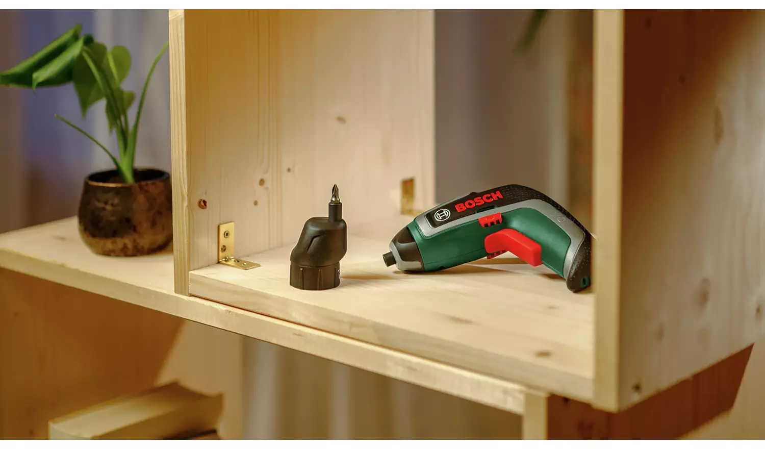 Bosch IXO 7 Cordless Screwdriver - 3.6V