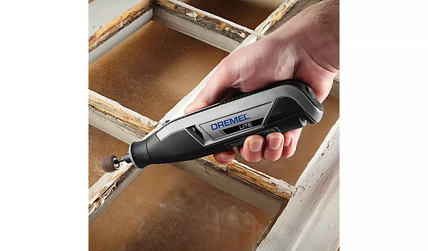 Dremel Lite Cordless 15 Accessories Multi Tool Kit