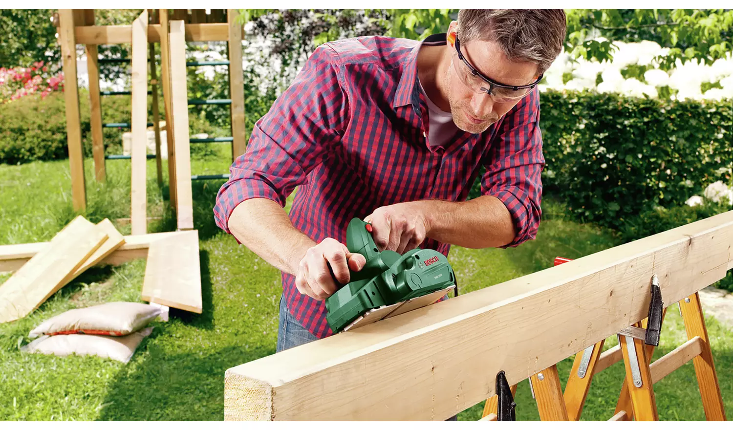 Bosch PHO 1500 Corded Planer - 550W