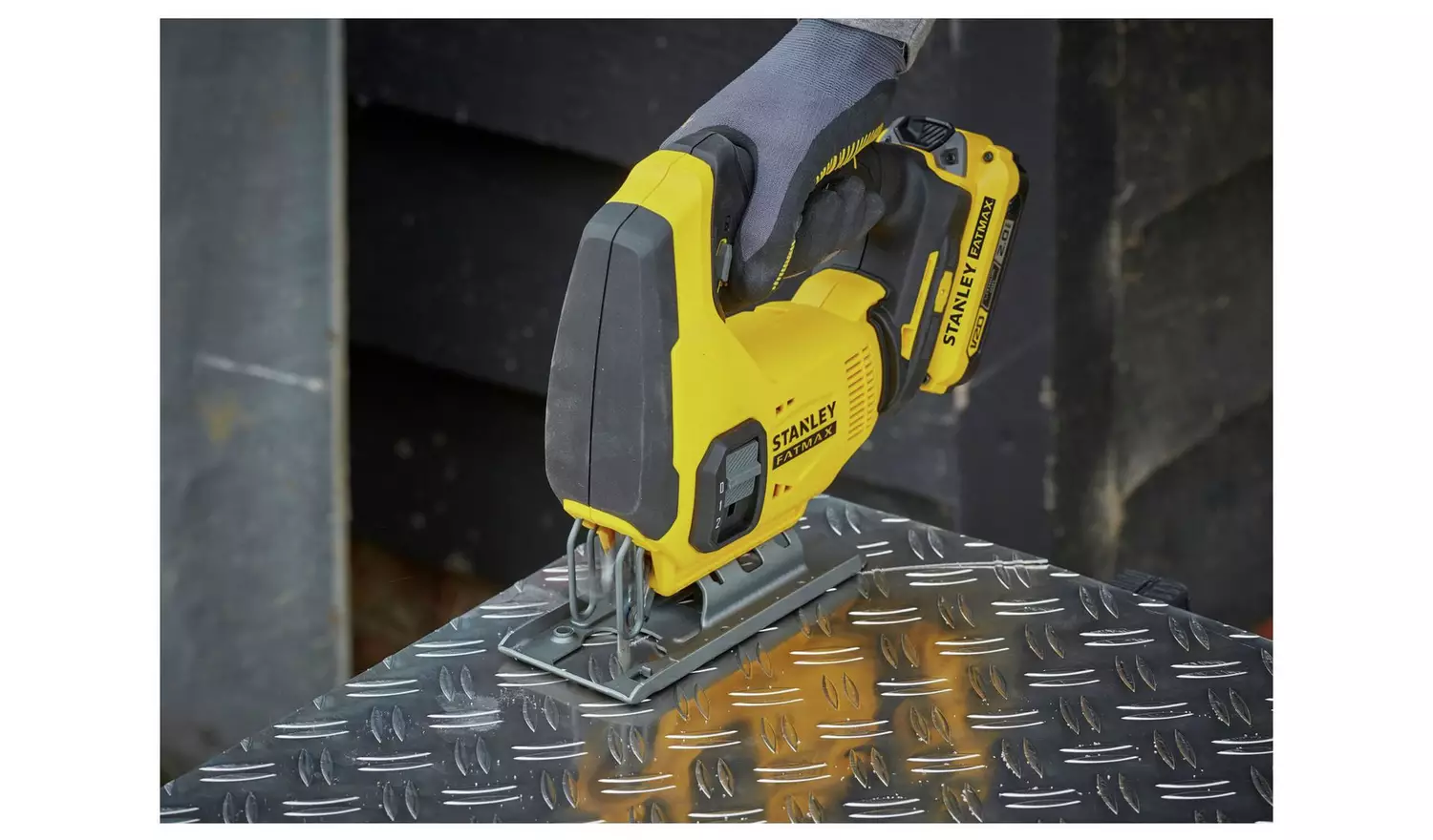 Stanley Fatmax SFMCS600D1K-GB 2Ah V20 Cordless Jigsaw - 18V