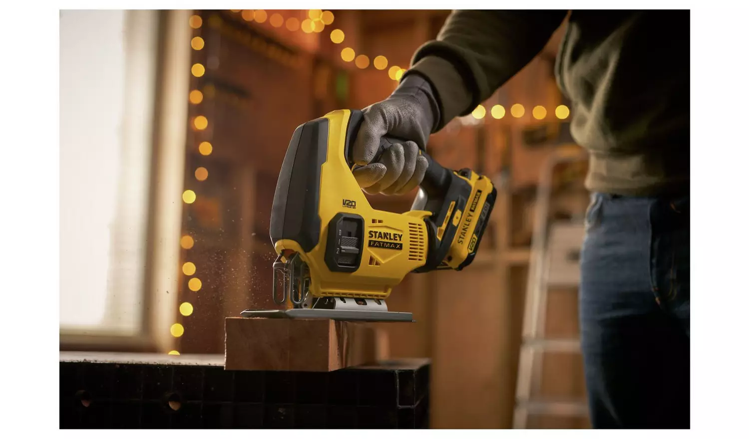 Stanley Fatmax SFMCS600D1K-GB 2Ah V20 Cordless Jigsaw - 18V