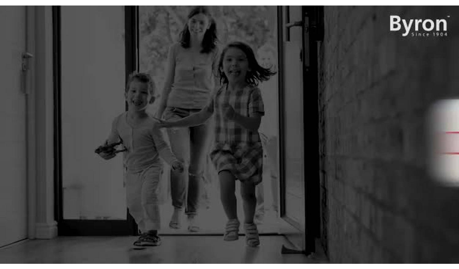 Byron DBY-22312 150m Plug In Doorbell