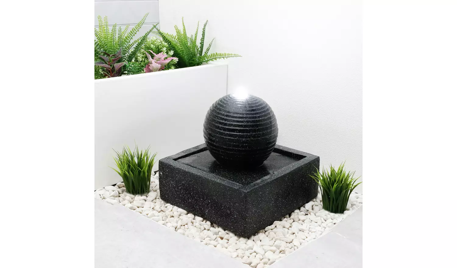 Gardenwize Solar Square Water Feature - Black Ball