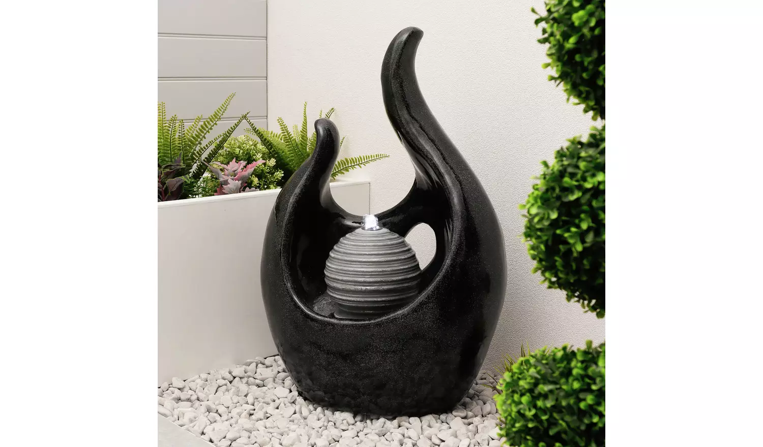 Streetwize Solar-Powered Garden Water Feature Marble Effect