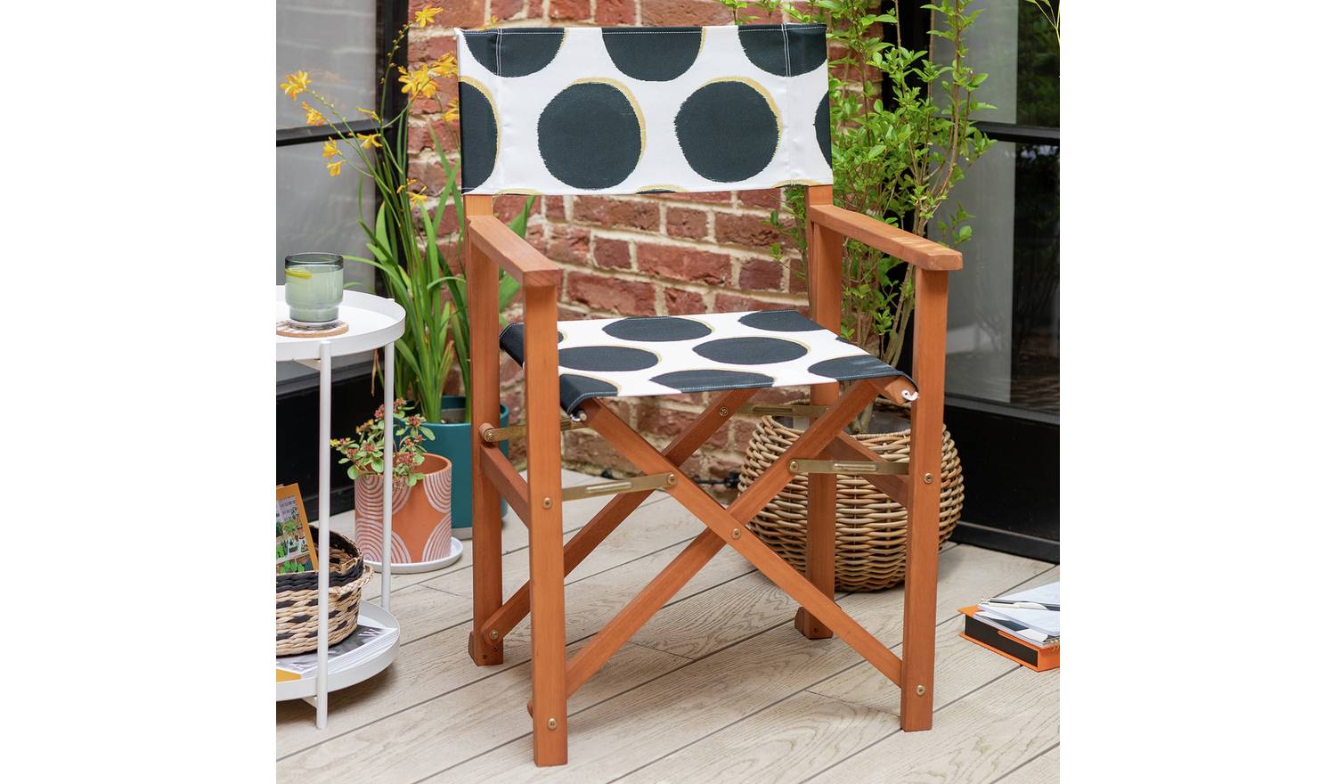 Habitat Folding Wooden Garden Director Chair - Black & White