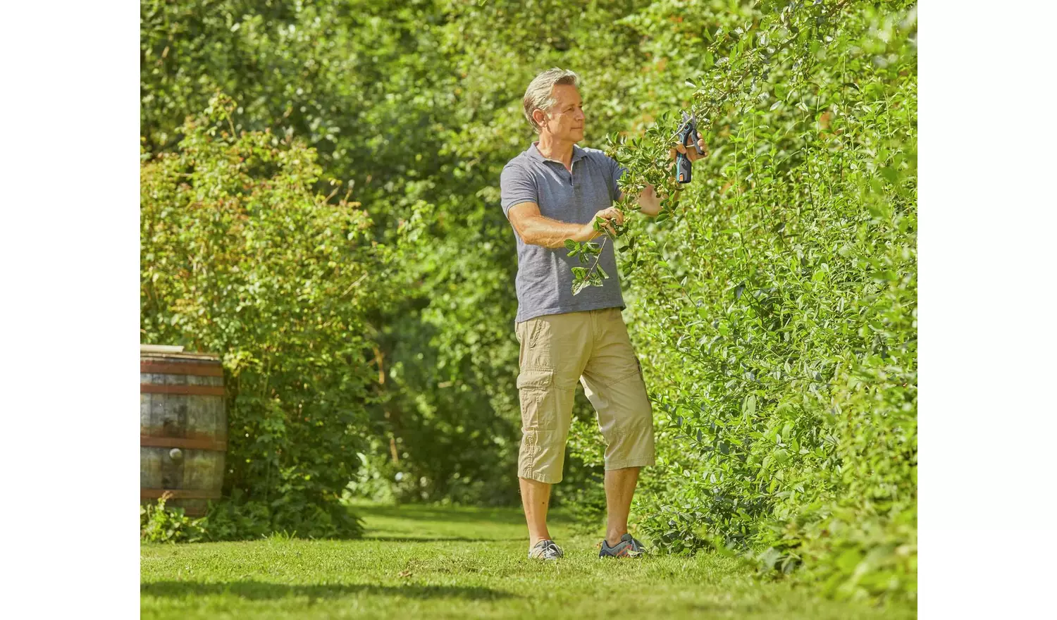 Gardena AssistCut Cordless Secateur