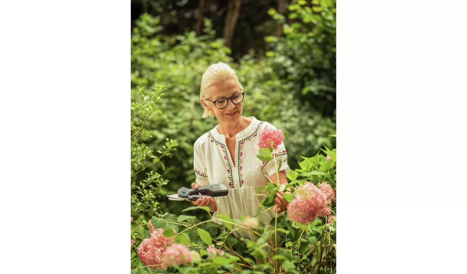 Gardena AssistCut Cordless Secateur
