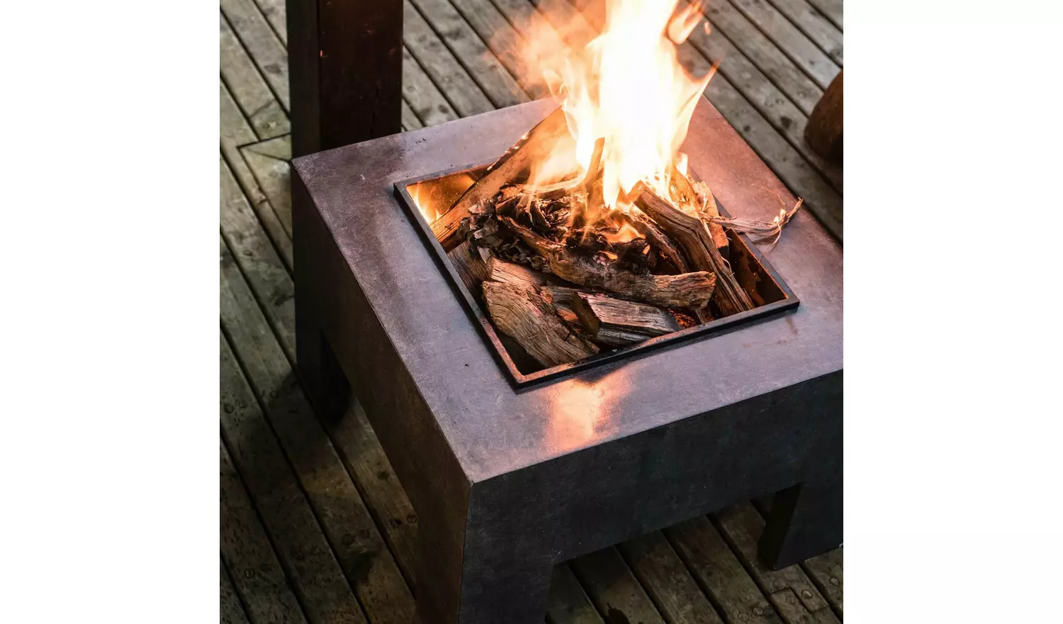 Ivyline Fire Pit and Square Console - Granite