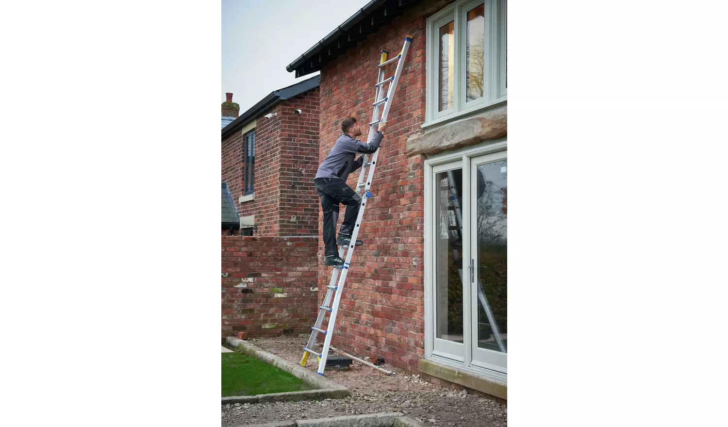 Werner 75065 Multi-purpose Telescopic Combination Ladder-4x5