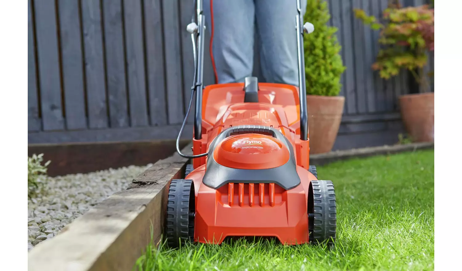 Flymo 30cm Corded Compact and Mini Grass Trimmer - 1000W