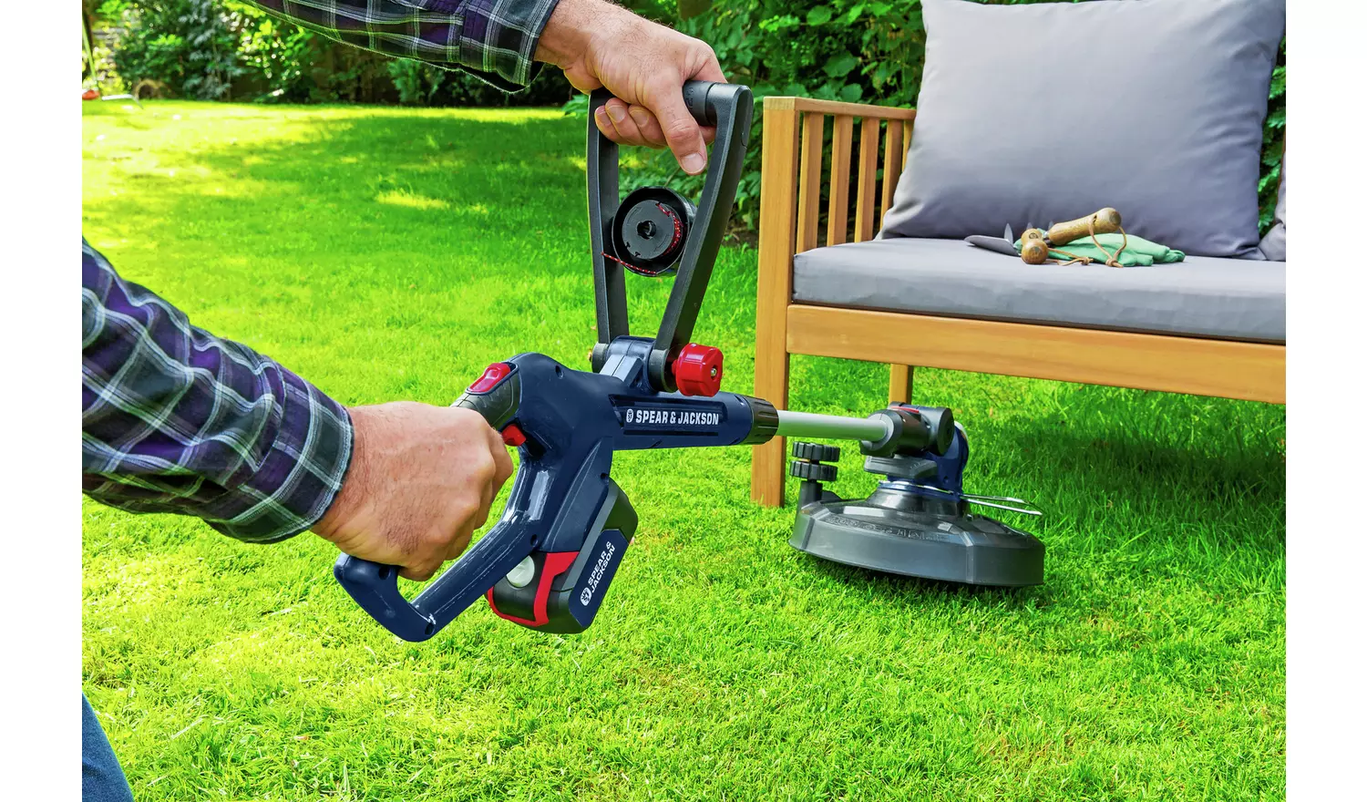 Spear & Jackson Cordless Grass Trimmer - 18V