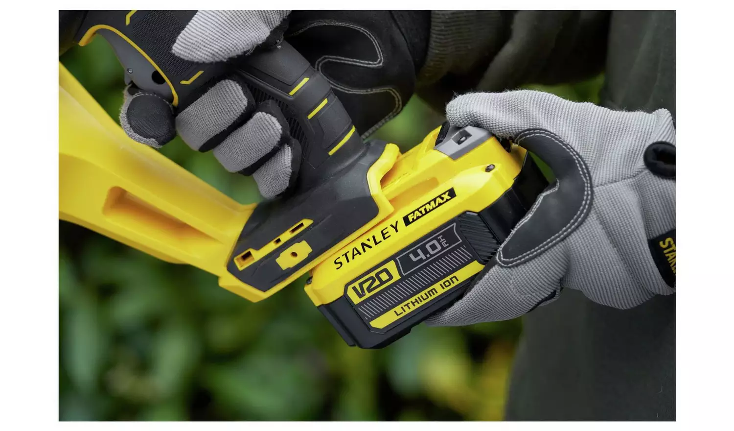 Stanley Fatmax 55cm Cordless Hedge Trimmer - 18V