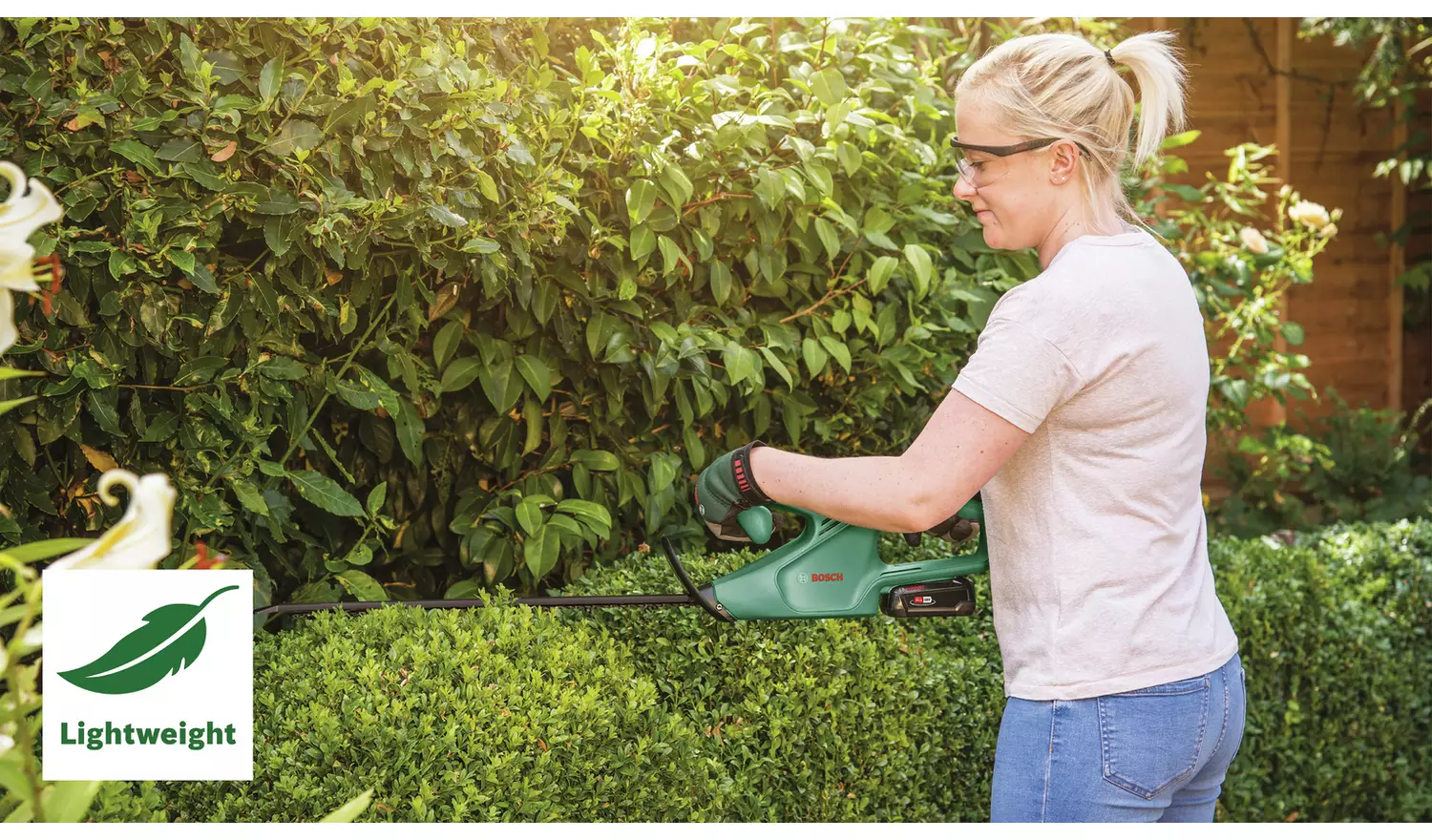 Bosch Easy Hedge Cut 45cm Cordless Hedge Trimmer