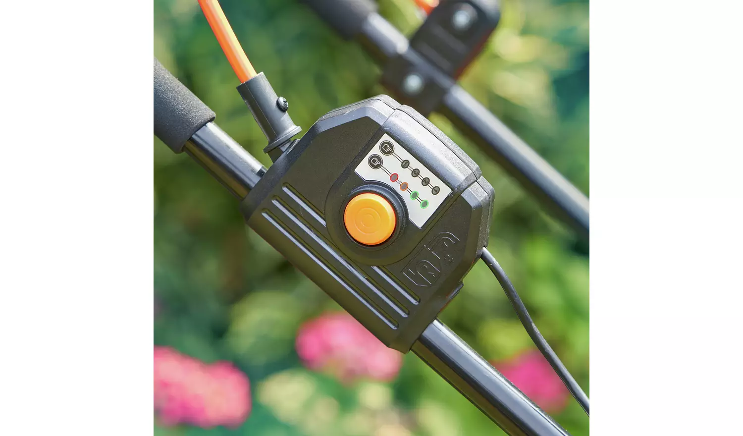 LawnMaster 41Cm Cordless Rotary Lawnmower - 48V