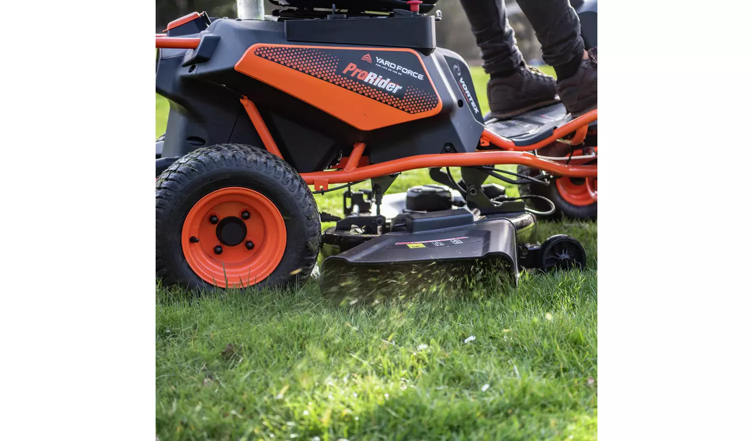 Yard Force ProRider E559 Ride-On Mower - 56V