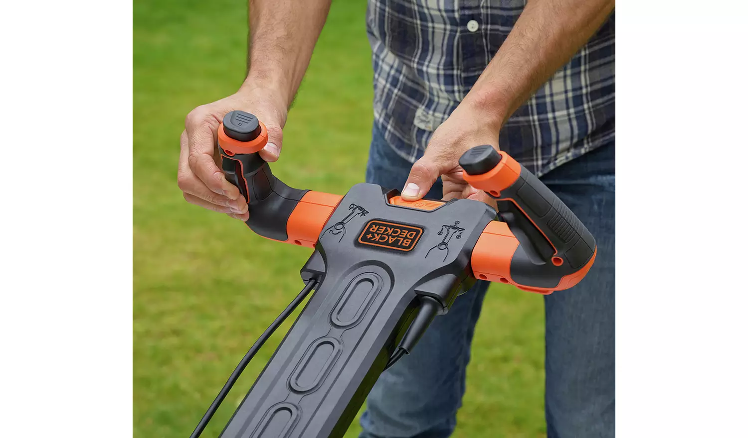 Black + Decker EasySteer 38cm Corded Rotary Lawnmower -1600W