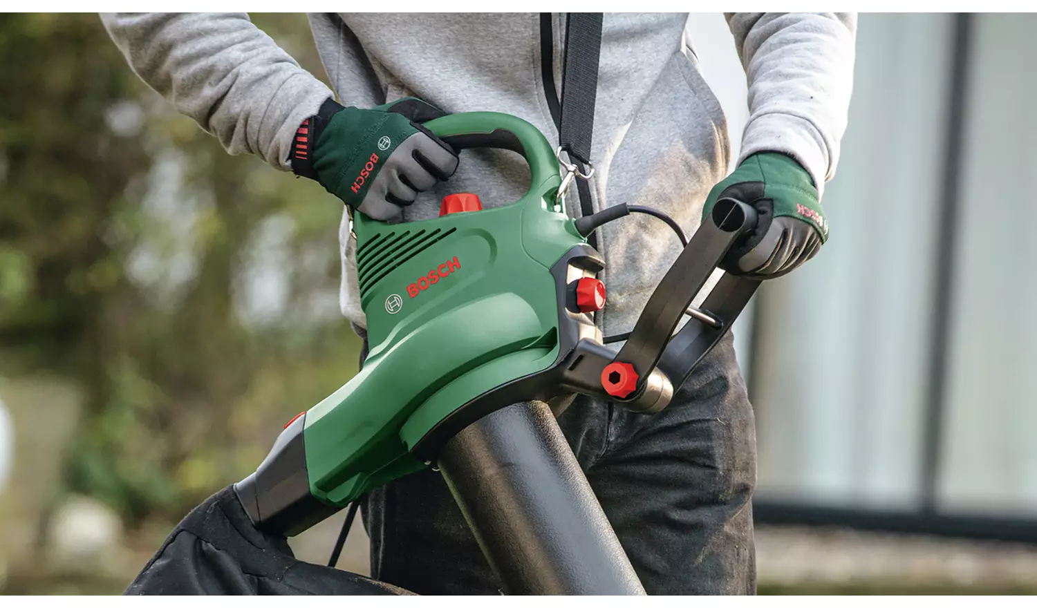 Bosch Corded Garden Tidy - 3000W