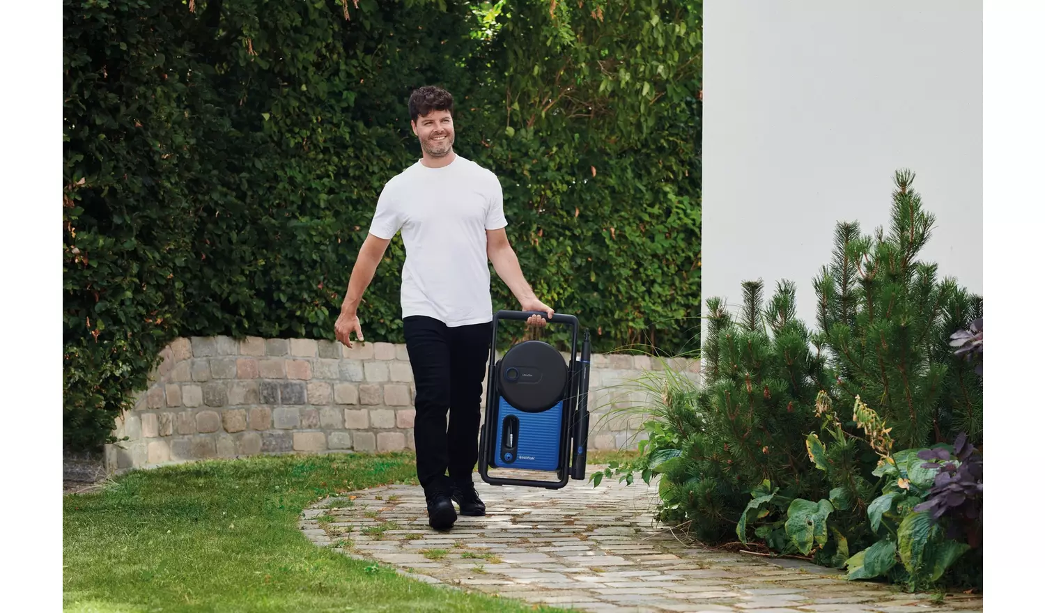 Nilfisk Excellent 160-10 Pressure Washer - 2100W