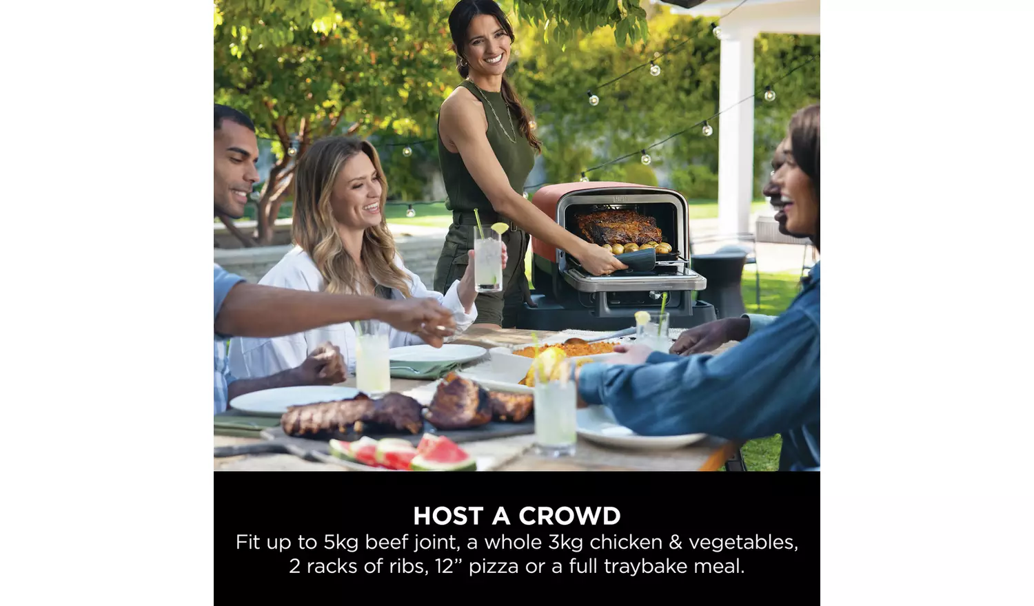 Ninja Woodfire 8-in-1 Electric Outdoor Pizza Oven