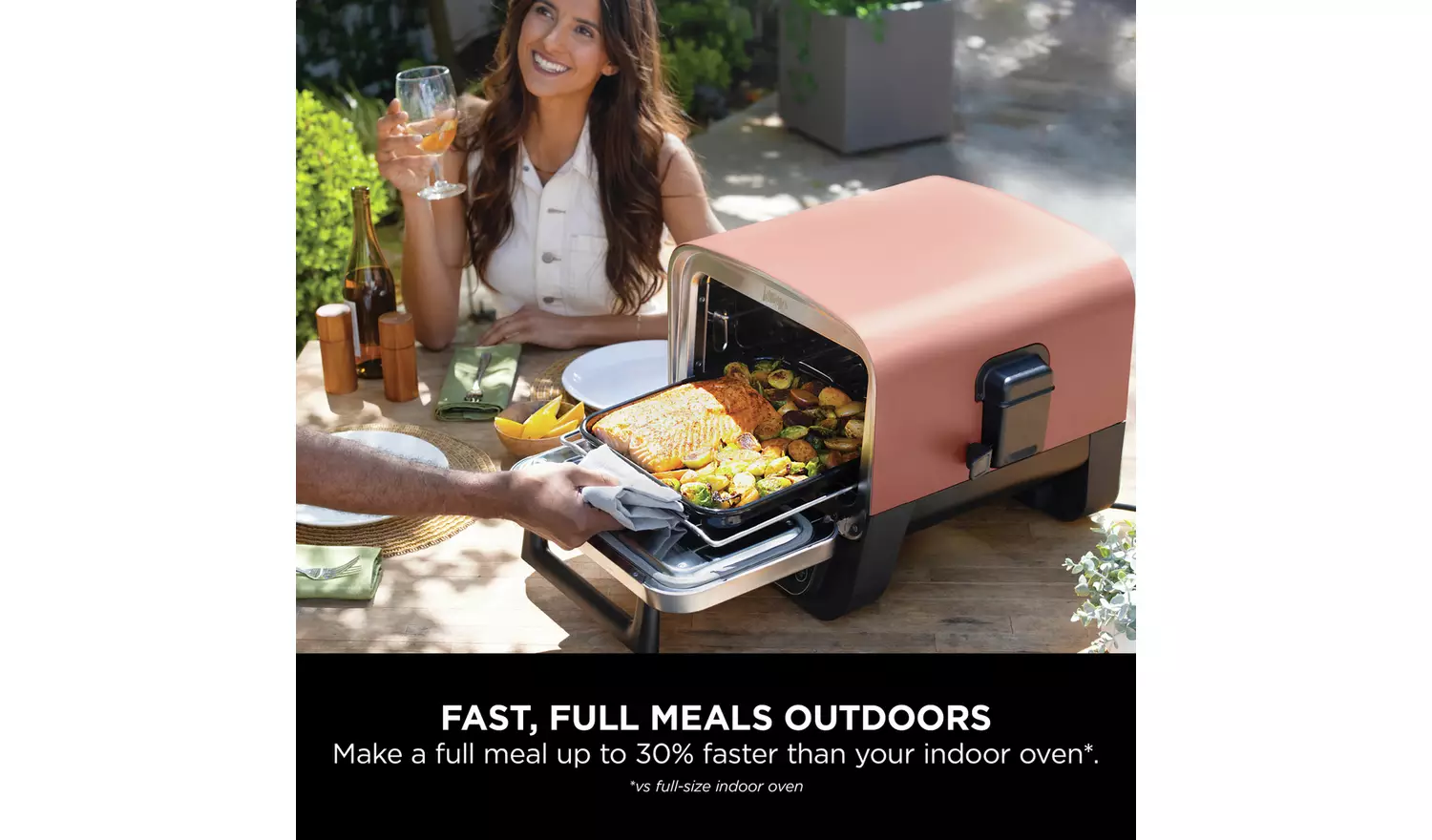 Ninja Woodfire 8-in-1 Electric Outdoor Pizza Oven