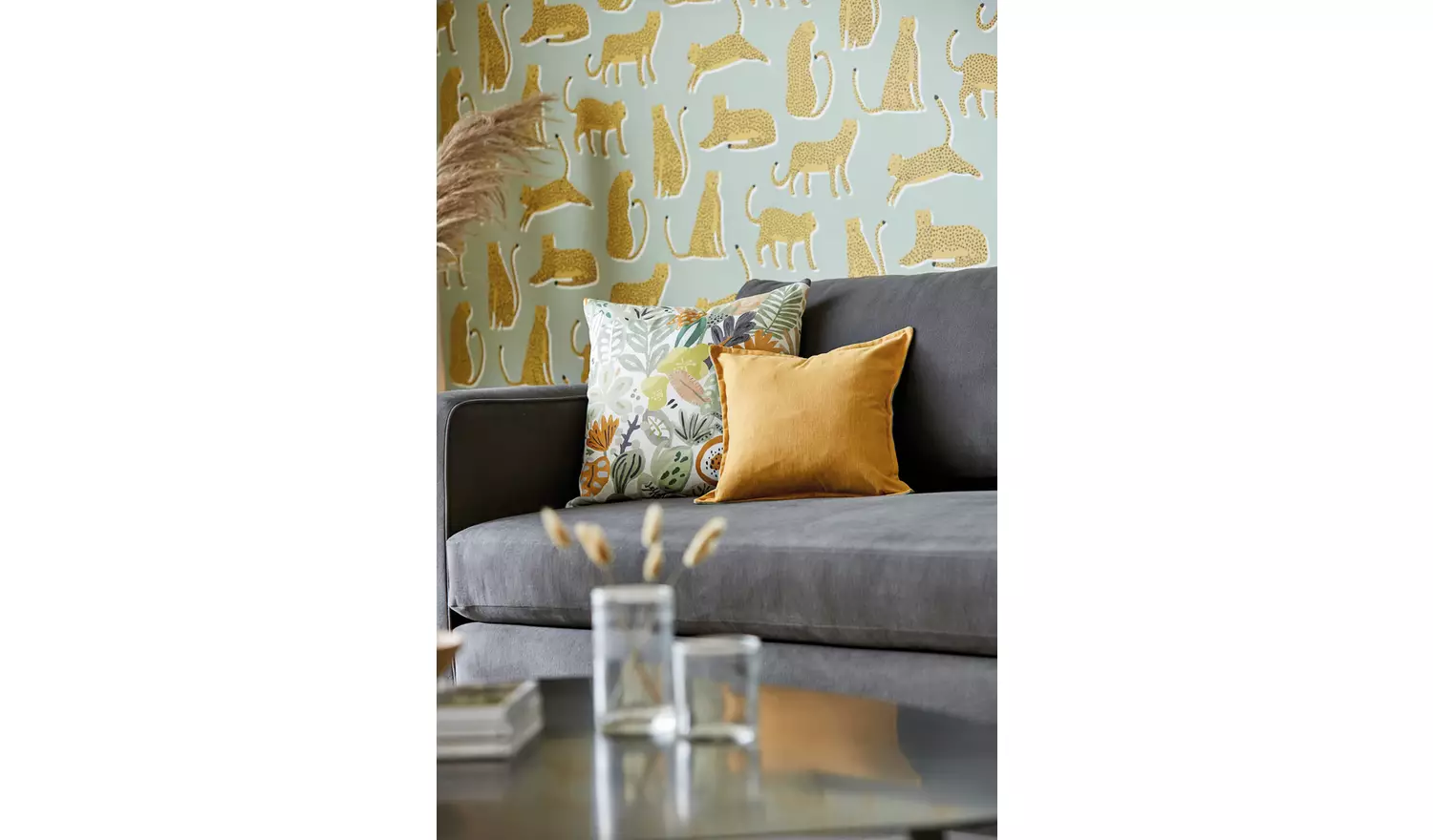 Scion Lionel Stone Wallpaper