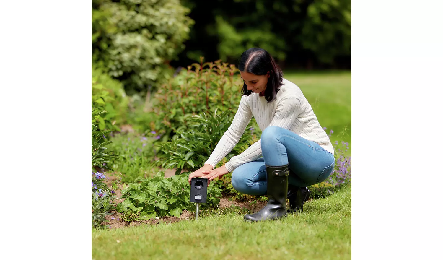 Defenders Solar Sonic Cat Repeller