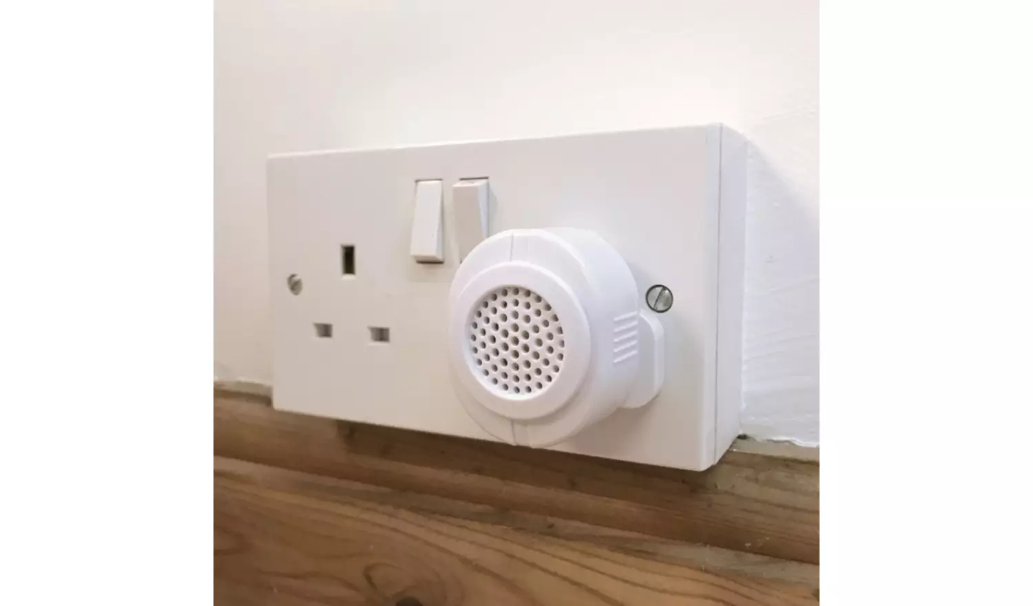 The Big Cheese Anti Mouse Mini Sonic Mouse Repellent