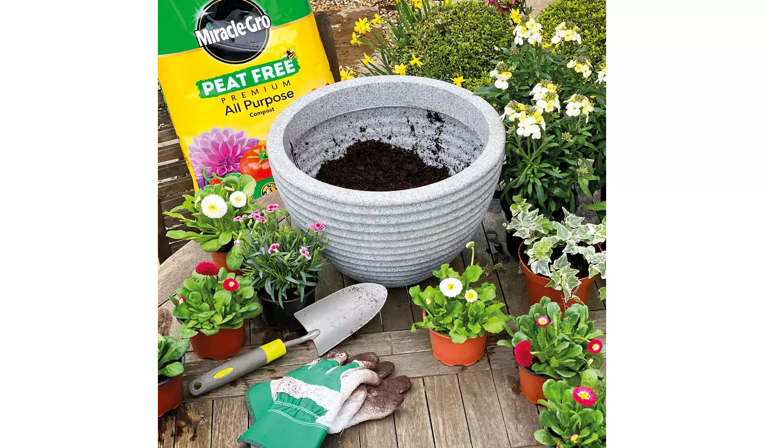 Miracle-Gro 40L Peat Free Premium All Purpose Compost