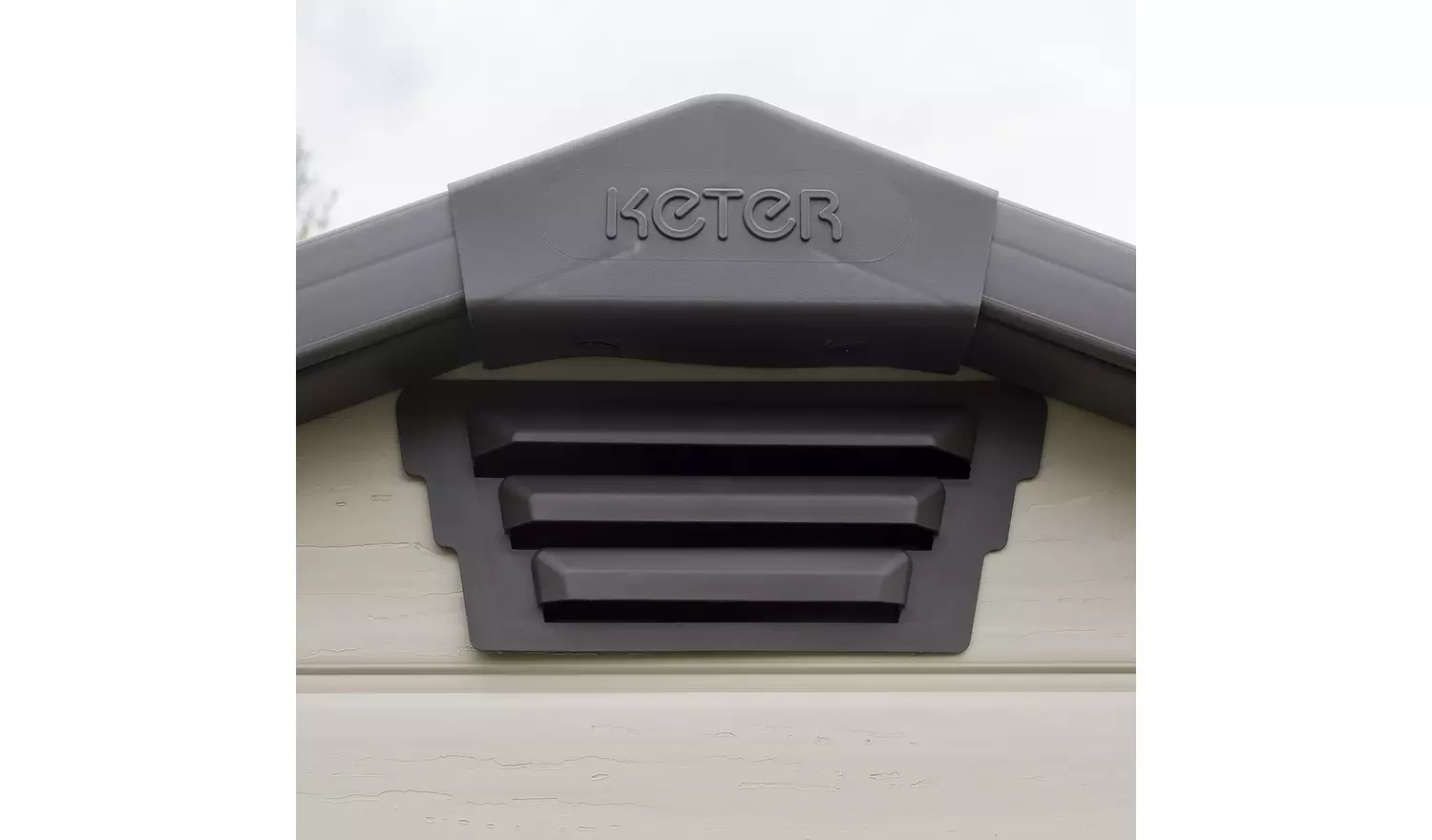 Keter Manor Apex Outdoor Garden Storage Shed 4 x 3ft - Brown