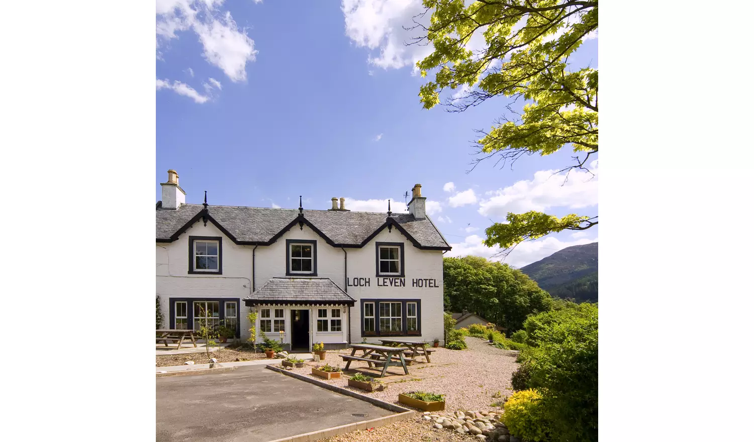 Buyagift Charming Escape Gift Experience