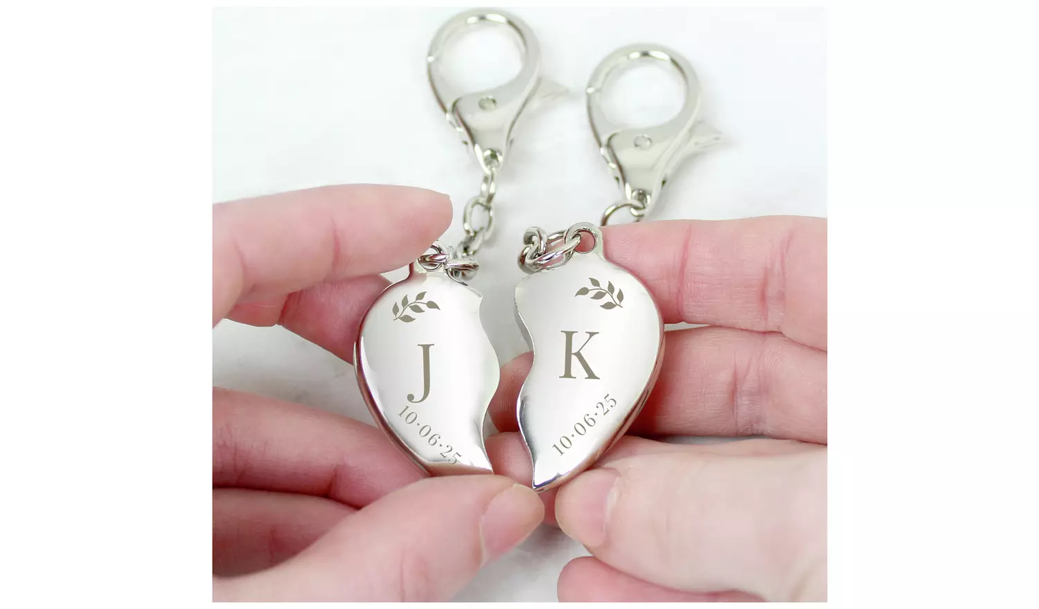 Personalised Message Foliage Two Hearts Keyring