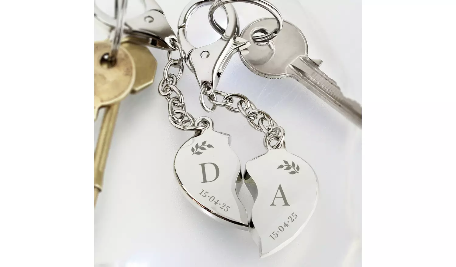 Personalised Message Foliage Two Hearts Keyring