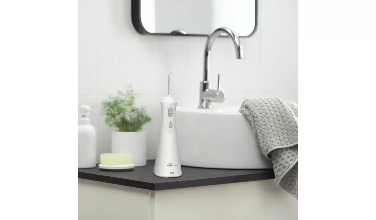 Waterpik Cordless Plus Rechargeable Water Flosser - White