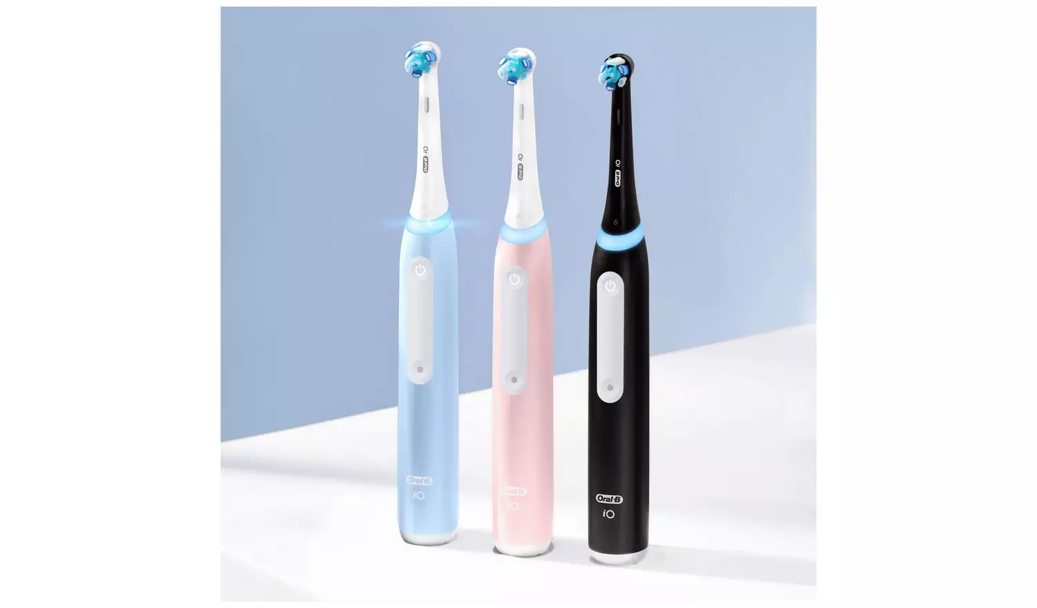 Oral-B iO 4 Electric Toothbrush - Black