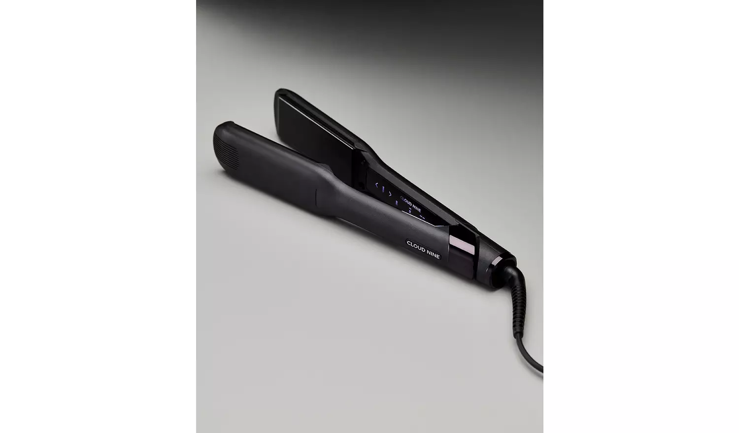 CLOUD NINE C9-PL1.0 Wide Iron Hair Straightener - Black