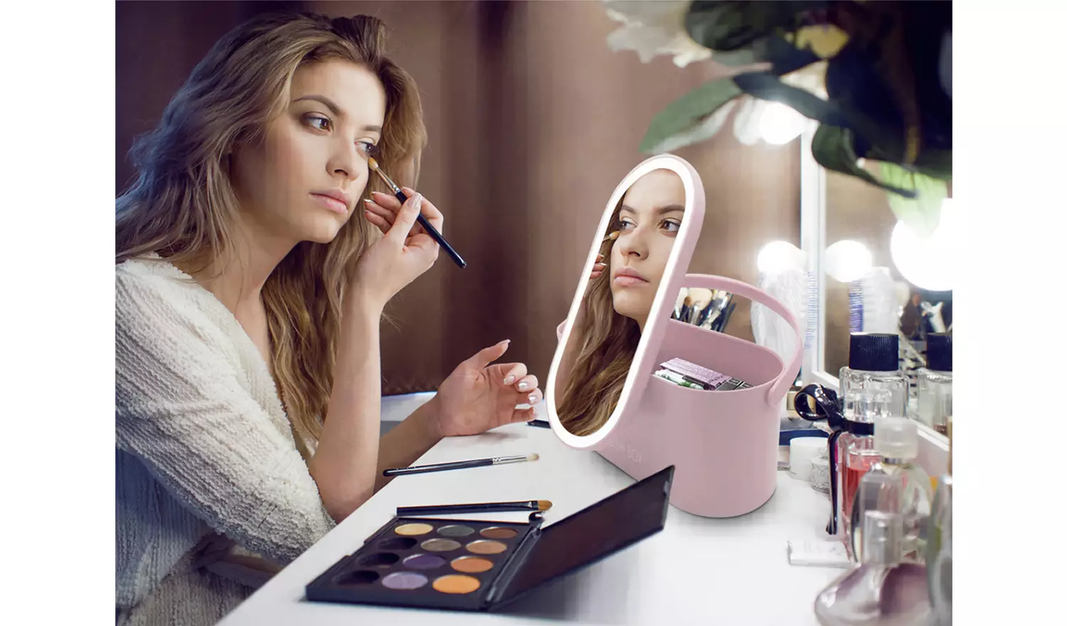 Rio LED Illuminated Beauty Box