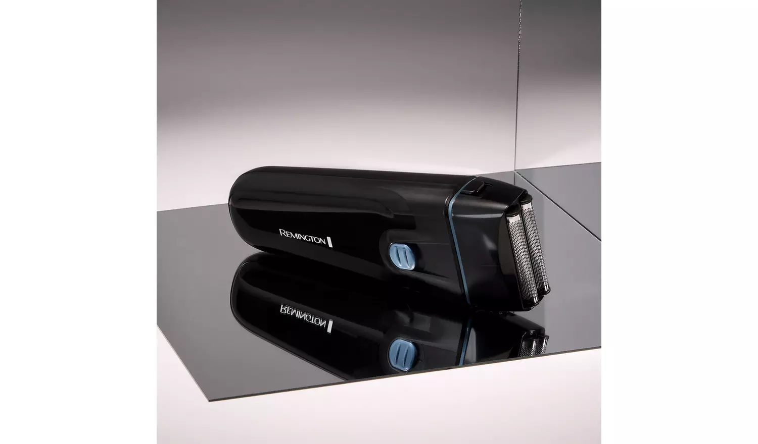 Remington F1 Style Series Foil Electric Shaver F1000