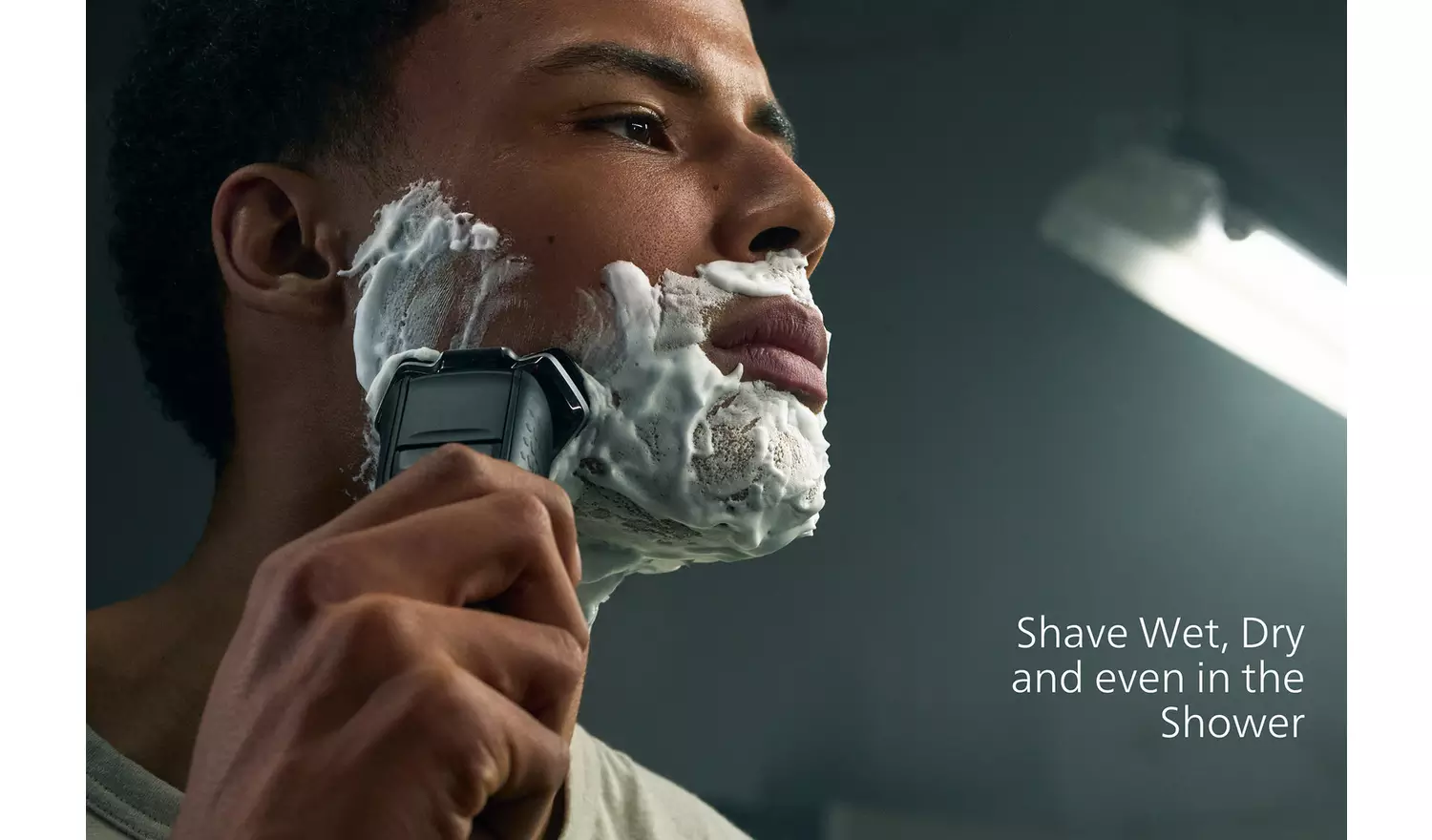 Philips Series 5000 Wet and Dry Electric Shaver S5885/35