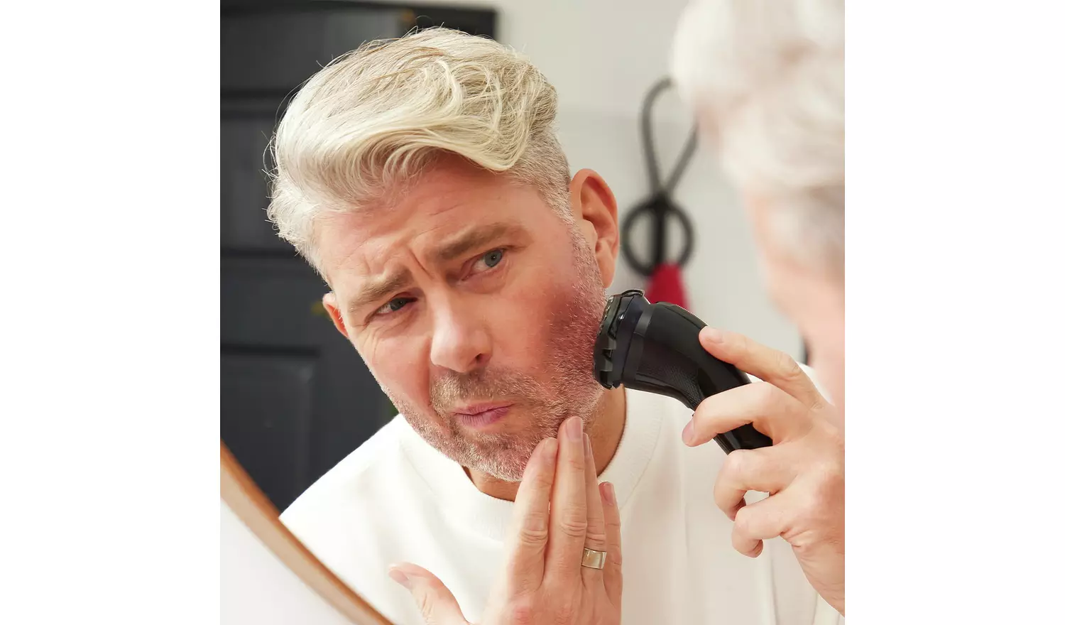 Remington R4 Style Cordless Rotary Electric Shaver R4002w