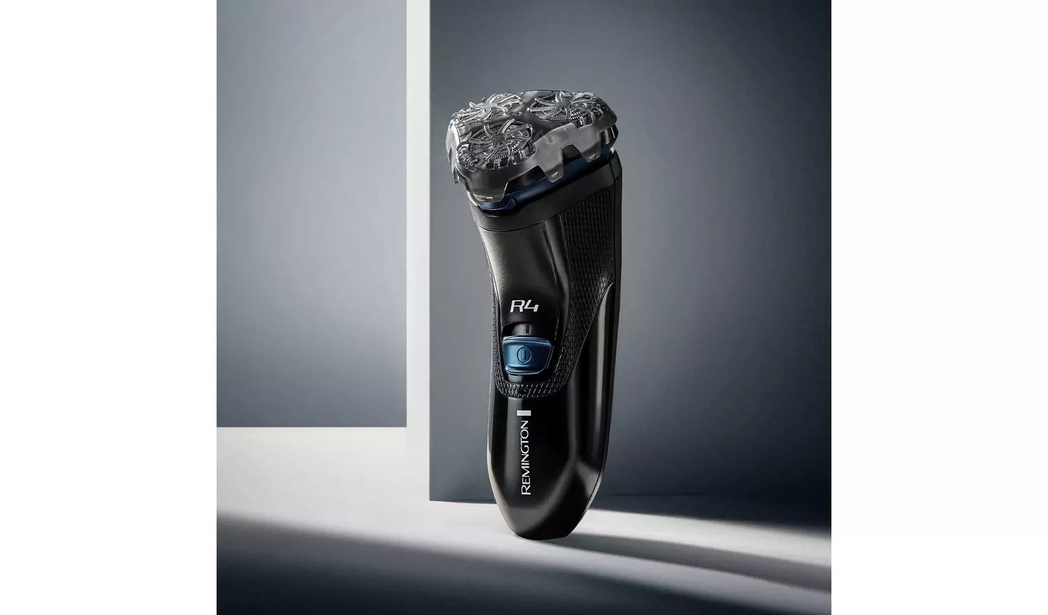 Remington R4 Style Cordless Rotary Electric Shaver R4002w