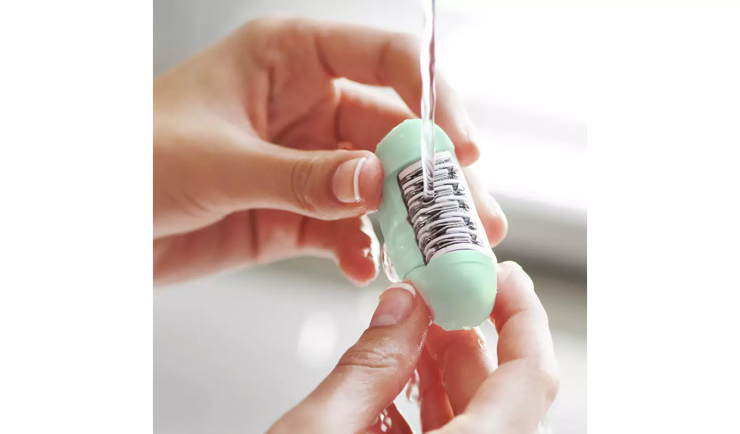 Philips Satinelle Essential Epilator 2000 Series, BRE224/00