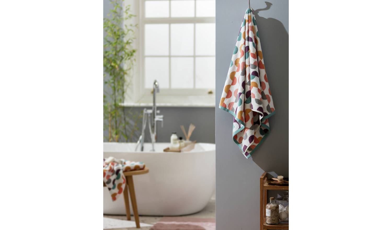Habitat Brights Geo Tufted 2 Pack Hand Towel - Multicolour