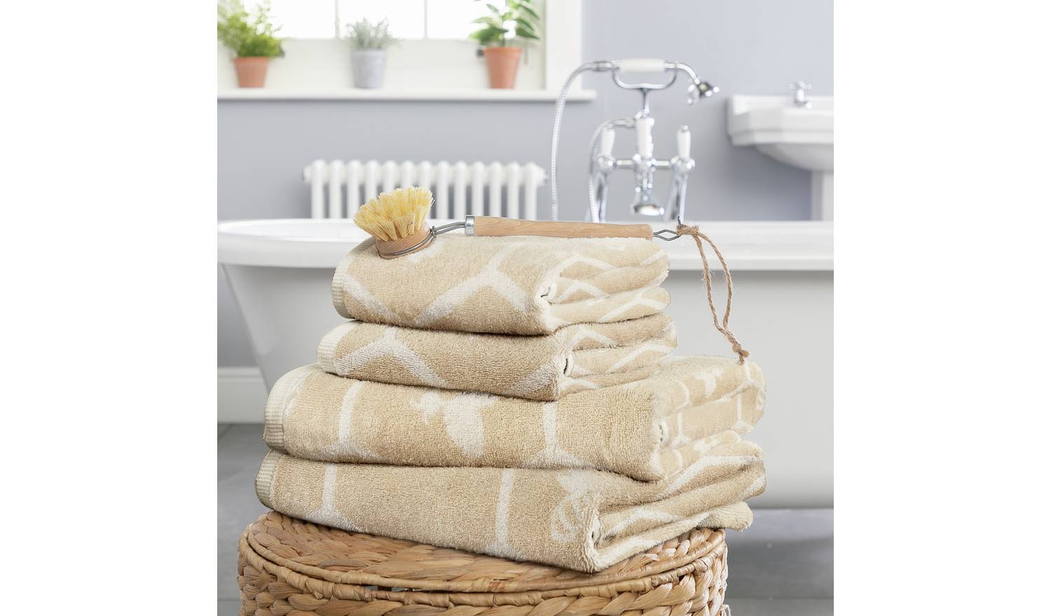 Argos Home Floral Bee 4 Piece Towel Bale - Beige