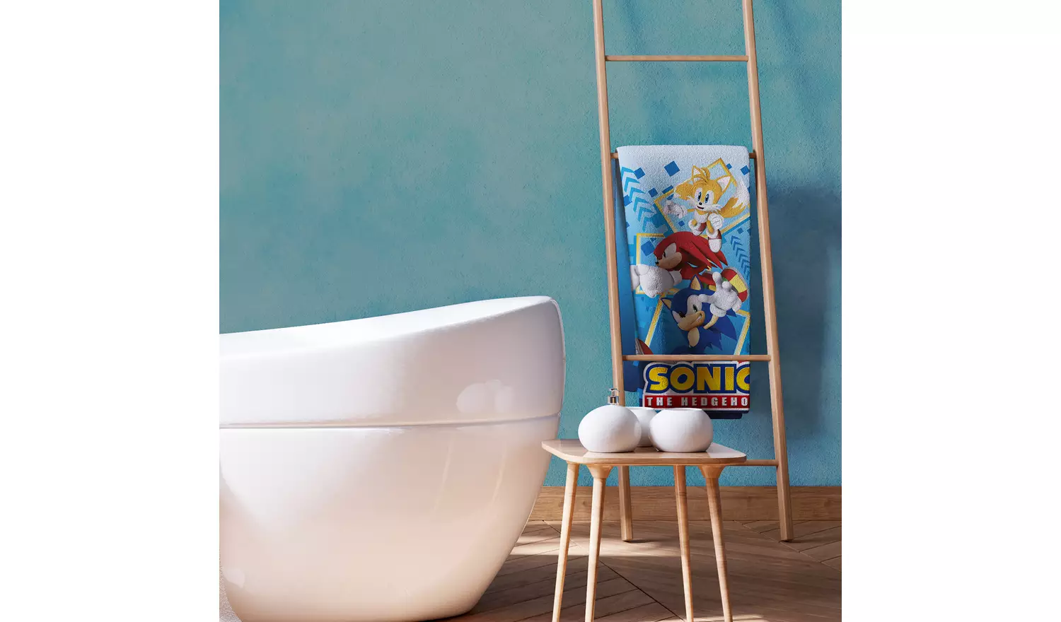 Sonic The Hedgehog Cotton Beach Towel - Multicoloured