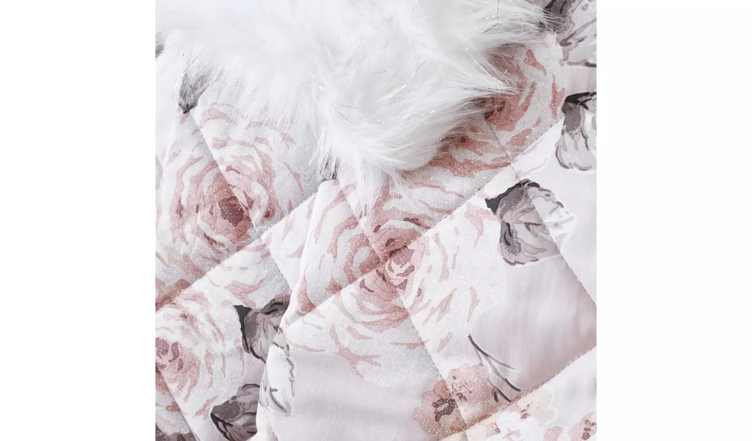 Catherine Lansfield Canterbury Easycare Bedspread - Blush