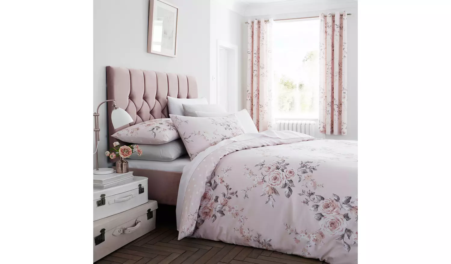 Catherine Lansfield Canterbury Easycare Bedspread - Blush