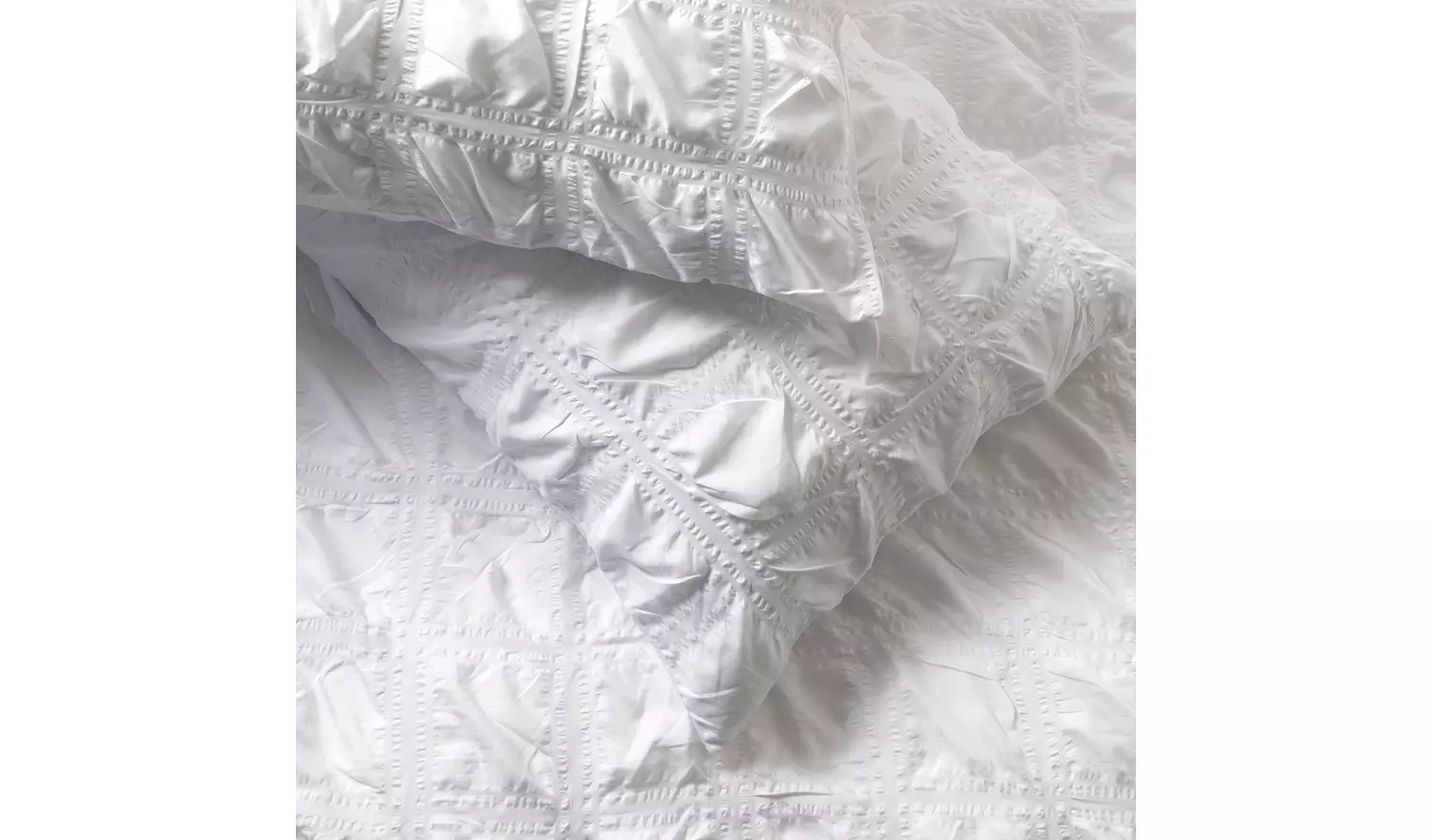 Habitat Seersucker Square White Bedding Set - Single
