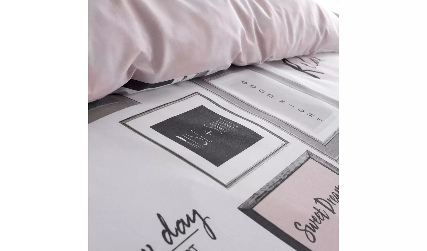 Catherine Lansfield Sleep Dreams Blush Bedding Set - King